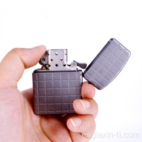 Fábrica mayorista Ultralight Titanium Zippo Lighter